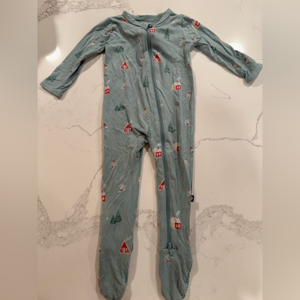 Kyte Baby zip-up footie